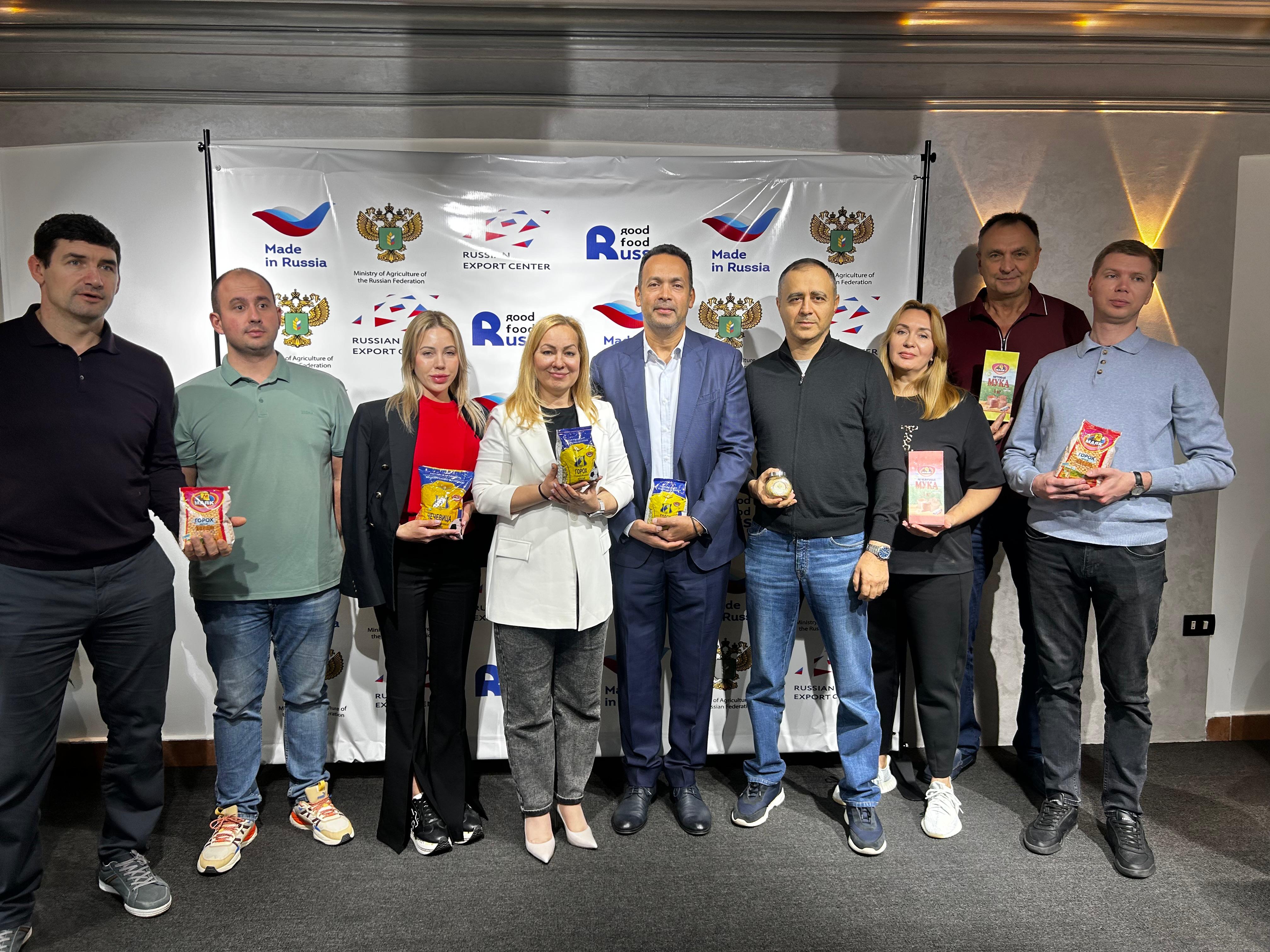 Делегация Ростовской области посетила Павильон Good Food Russia в Египте