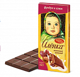 Молочный шоколад "Аленка" с лесным орехом и изюмом 1/90